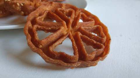 Recette de Mahunada Khaja – Recette de biscuits roses Recette Indienne Traditionnelle