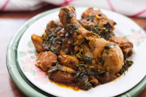 Recette de Methi Murgh - Poulet avec FenuGreek Feuilles Recette Indienne Traditionnelle