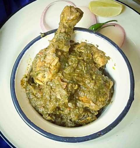 Recette de Murgh Palak – Poulet dans une sauce Palak Recette Indienne Traditionnelle