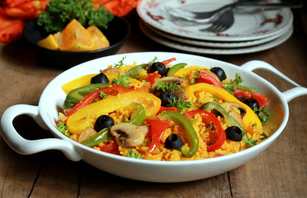 Recette de paella légumes (riz végétal de style espagnol) Recette Indienne Traditionnelle