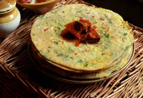 Recette de la paratha de la molonie farcie avec des verts radis Recette Indienne Traditionnelle