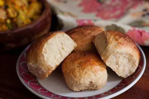 Recette de PaV de blé entier fait maison / Ladi PAV Recette Indienne Traditionnelle