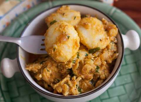 Recette de Pidi Kozhi Style Malabar – Dumplings de riz au ragoût de poulet Recette Indienne Traditionnelle