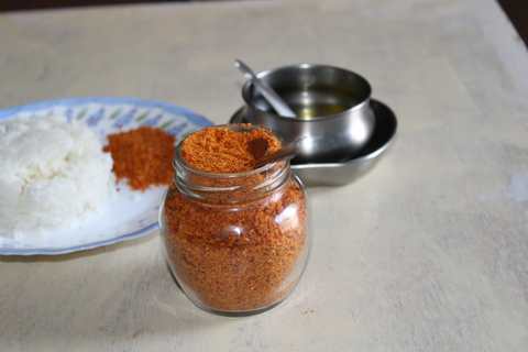 Recette de poudre de chutney à l’ail de cacahuète Recette Indienne Traditionnelle