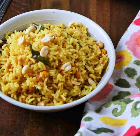 Recette de pulihora de style Andhra (riz tamarind épicé et tangy) Recette Indienne Traditionnelle
