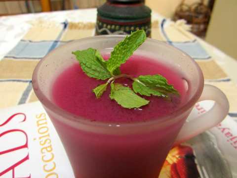 Recette de refroidisseur de Jamun sain (jus de prune noir) Recette Indienne Traditionnelle