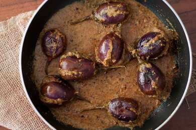 Recette de Ringan Ravaiya (recette d’aubergines farcie de style Parsi) Recette Indienne Traditionnelle