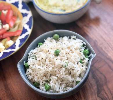 Recette de riz au beurre arboré avec pois verts Recette Indienne Traditionnelle
