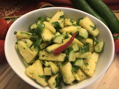 Recette de salade de concombre d’ananas avec vinaigrette au citron Recette Indienne Traditionnelle