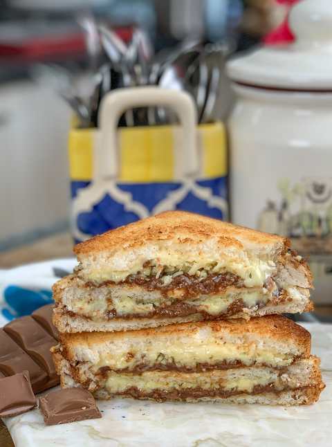 Recette de sandwich au chocolat au fromage grillé Recette Indienne Traditionnelle