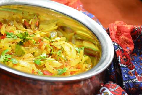 Recette de sauce d’oignon de tomate Sabzi Recette Indienne Traditionnelle