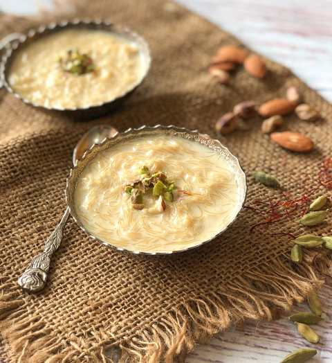 Recette de Sindhi Kheerni - Sindhi Seviyan Kheer Recette Indienne Traditionnelle