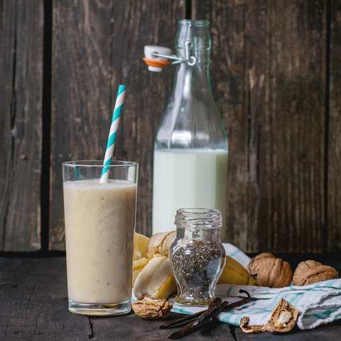 Recette de smoothie Chai de la banane Walnut Chai Recette Indienne Traditionnelle