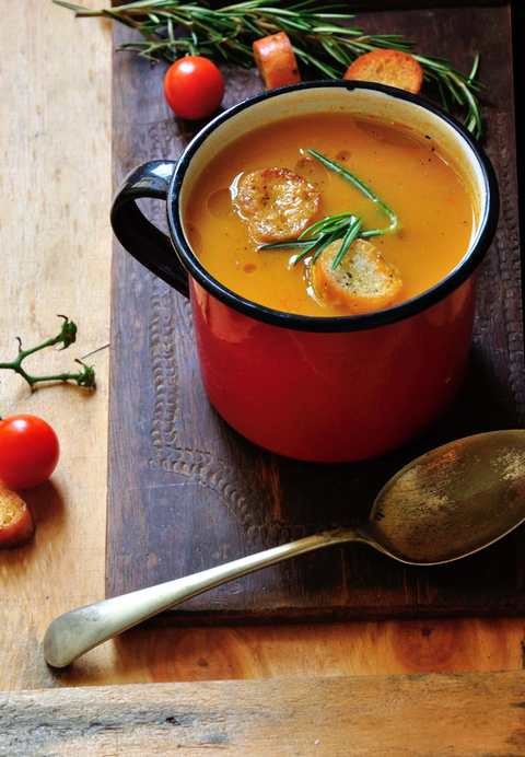 Recette de soupe de tomates cerises rôties Recette Indienne Traditionnelle