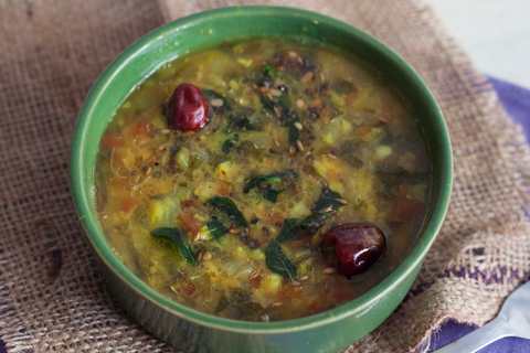 Recette Thotakura Pappu (Toor Dal avec des feuilles d’amaranth) Recette Indienne Traditionnelle