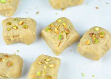 Recette de Walnut Barfi – Noyer Barfi Recette Indienne Traditionnelle