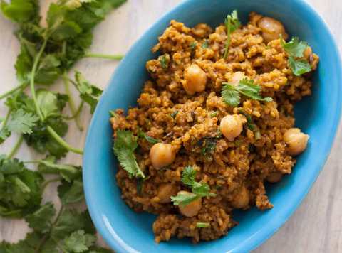 Riz curry de végétalité avec recette de pois chiches Recette Indienne Traditionnelle