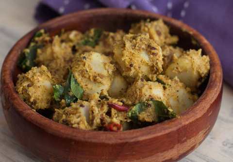 Sour Arabi Recette de légumes – Colocasie au yaourt Curry Recette Indienne Traditionnelle