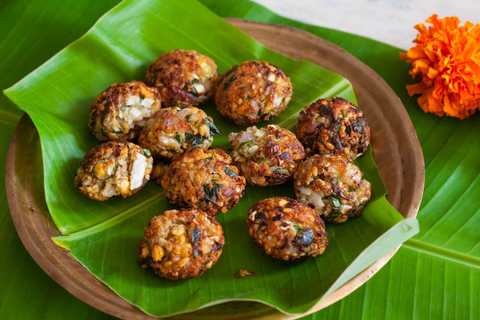 Tamil Nadu Style Dal Masala Vada avec recette de chou Recette Indienne Traditionnelle