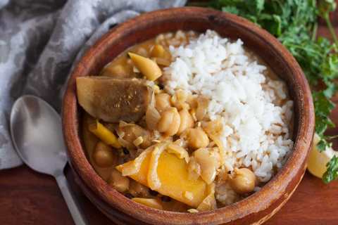 Un pot pois chiche et recette de curry brinjal Recette Indienne Traditionnelle